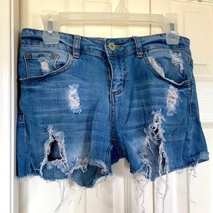 The “barely there” look with ultimate rips and cheeky!